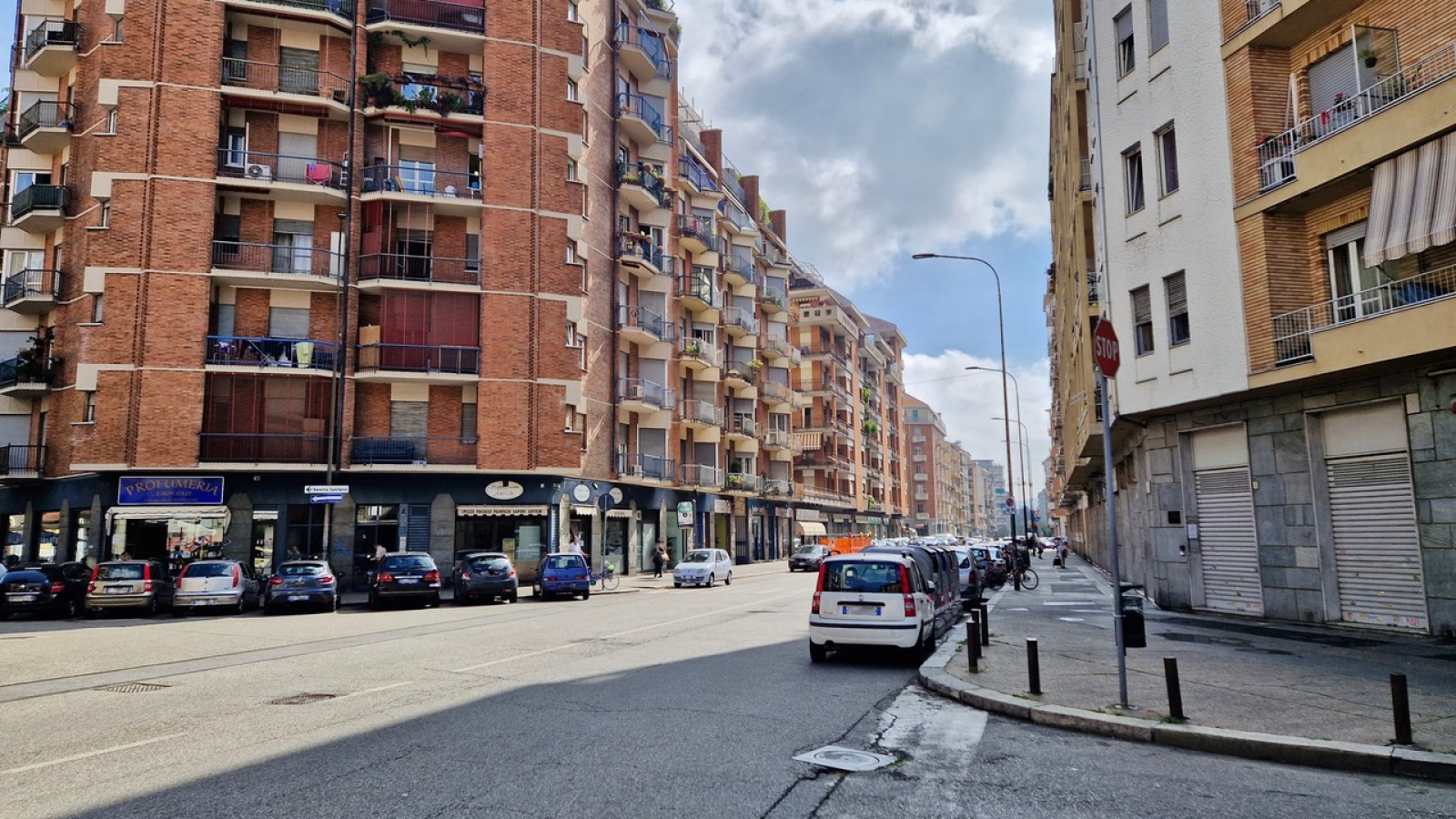 Via Cherubini 6, Torino, 10154, 2 Stanze Stanze,1 BagnoBagno,Negozio,Vendita,Via Cherubini 6,1242