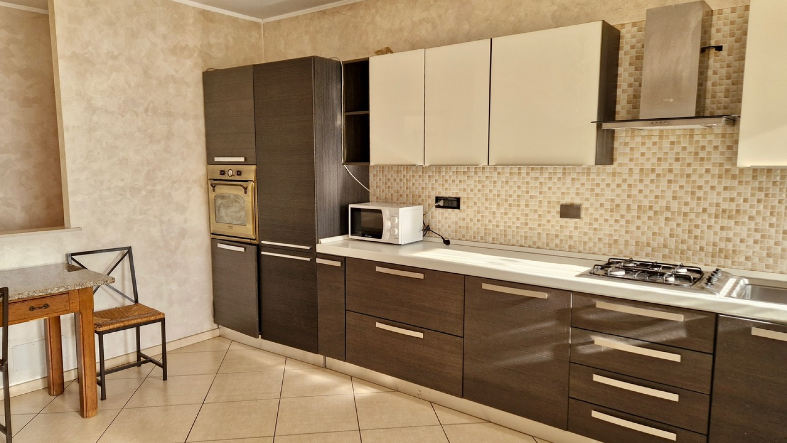 Via Barsanti 9, Torino, 2 Stanze da Letto Stanze da Letto, 4 Stanze Stanze,2 BagnoBagno,Appartamento,Vendita,Via Barsanti 9,1299