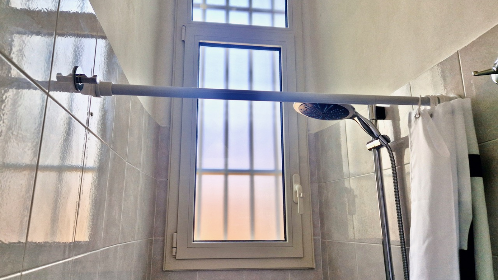 Via Borgone 9, Torino, 2 Stanze da Letto Stanze da Letto, 3 Stanze Stanze,1 BagnoBagno,Appartamento,Affitto,Via Borgone 9,1320