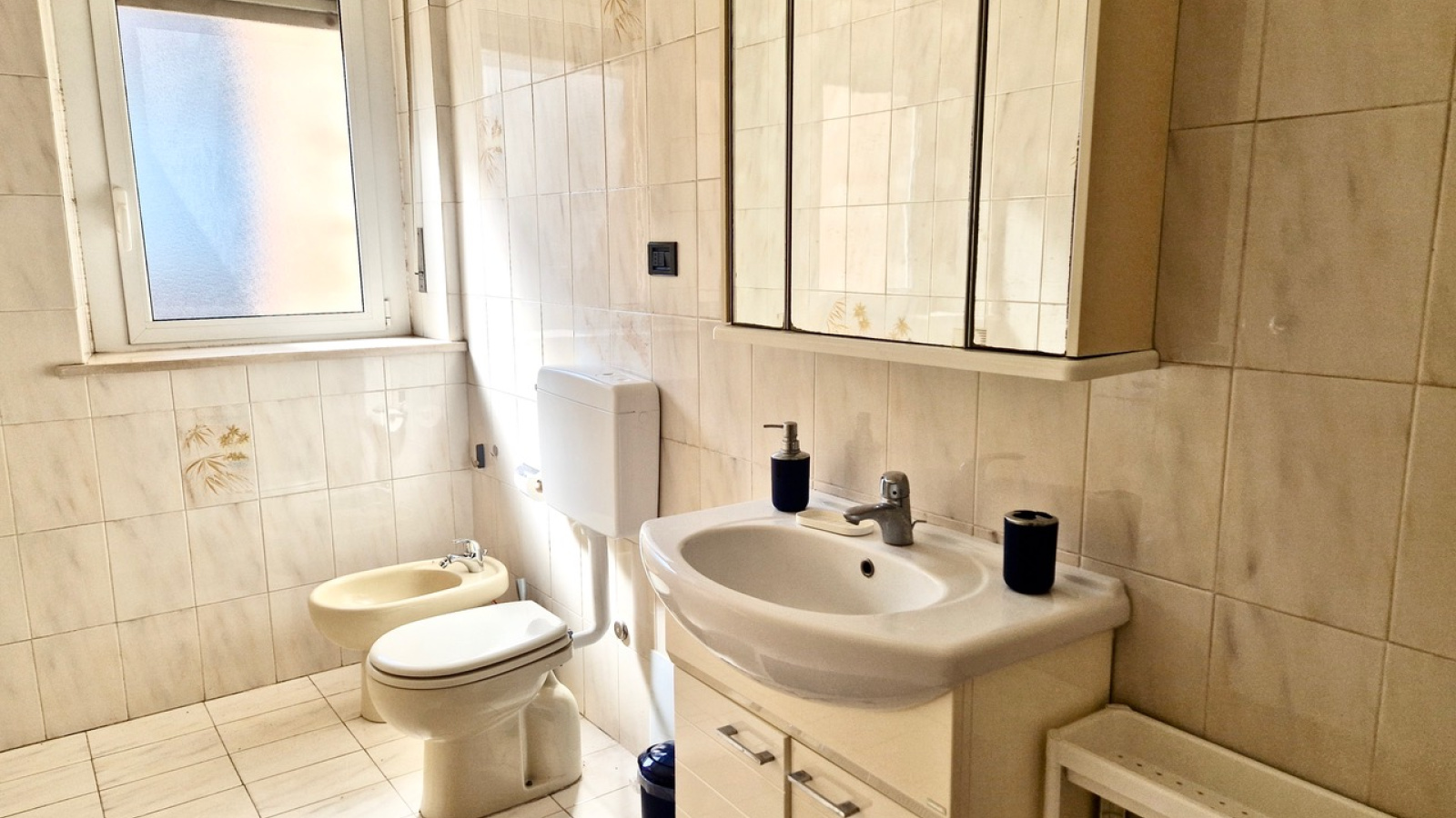 Via Alimonda 9, 10155, 3 Stanze da Letto Stanze da Letto, 4 Stanze Stanze,1 BagnoBagno,Appartamento,Vendita,Via Alimonda 9,1321