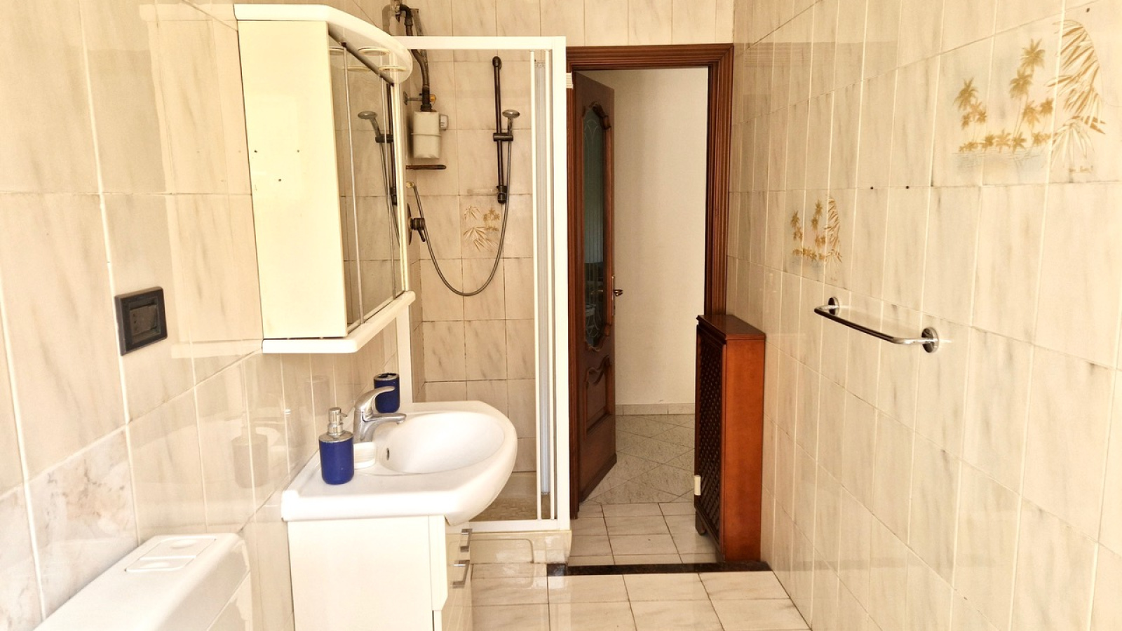 Via Alimonda 9, 10155, 3 Stanze da Letto Stanze da Letto, 4 Stanze Stanze,1 BagnoBagno,Appartamento,Vendita,Via Alimonda 9,1321