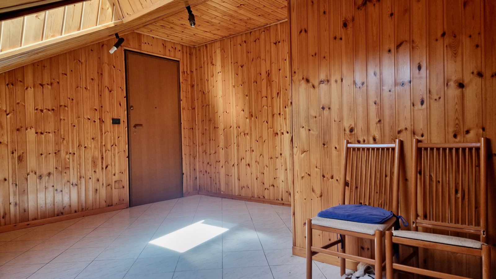 Via Alimonda 9, 10155, 3 Stanze da Letto Stanze da Letto, 4 Stanze Stanze,1 BagnoBagno,Appartamento,Vendita,Via Alimonda 9,1321