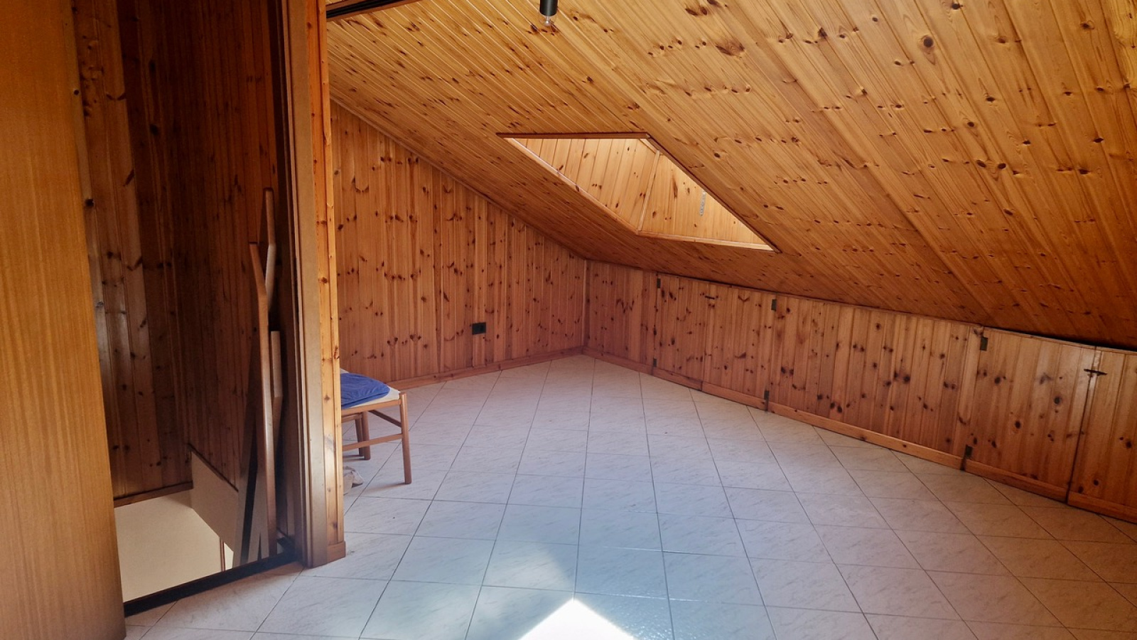 Via Alimonda 9, 10155, 3 Stanze da Letto Stanze da Letto, 4 Stanze Stanze,1 BagnoBagno,Appartamento,Vendita,Via Alimonda 9,1321