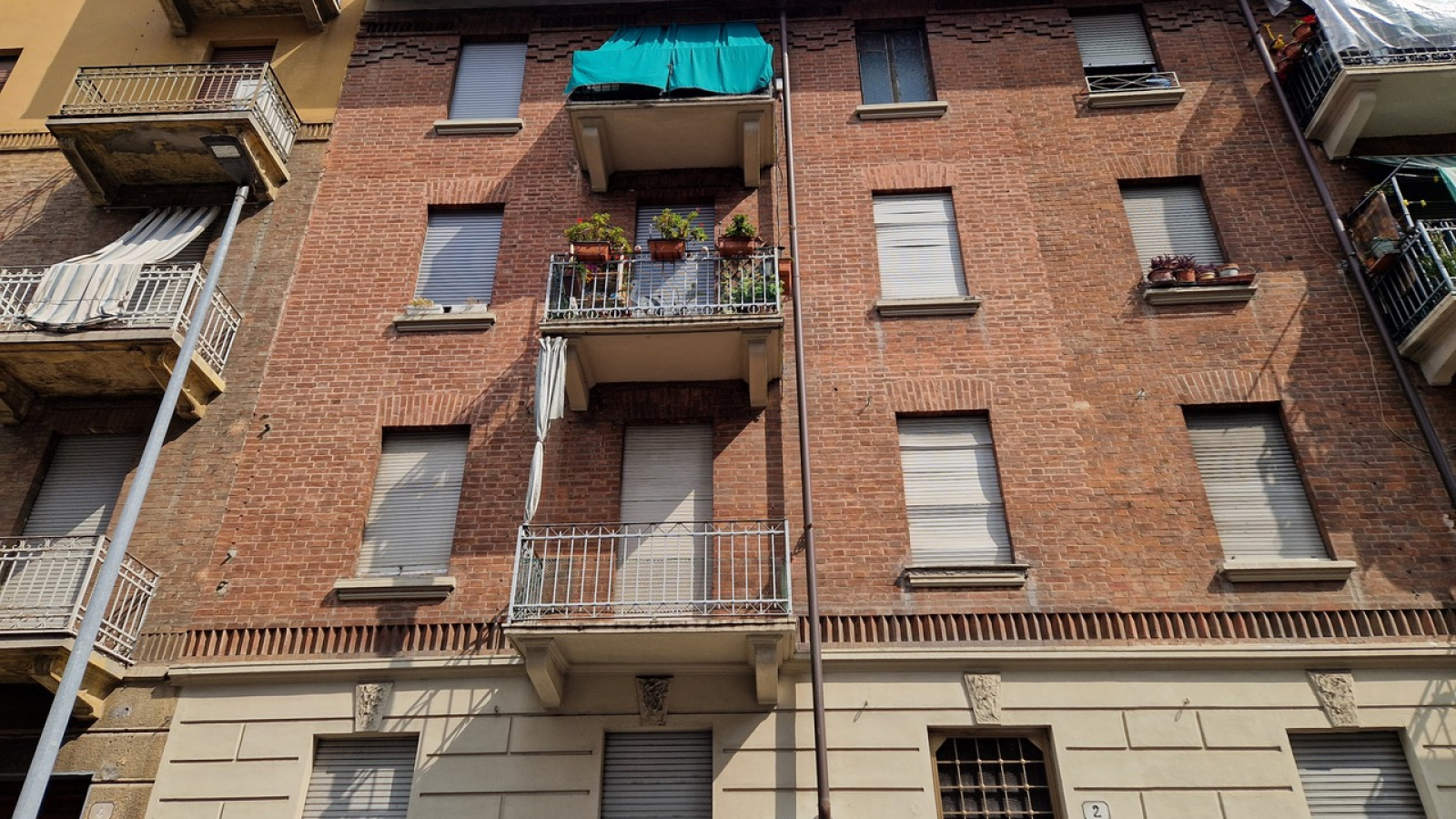Via Ozegna 2, Torino, 2 Stanze da Letto Stanze da Letto, 3 Stanze Stanze,1 BagnoBagno,Appartamento,Vendita,Via Ozegna 2,1330