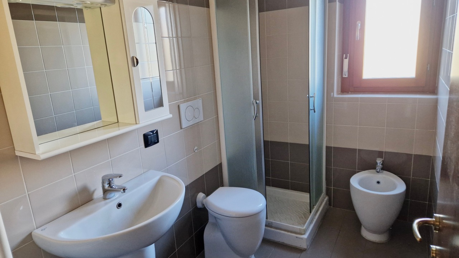 Corso Giulio Cesare 67, Torino, 10155, 2 Stanze da Letto Stanze da Letto, 4 Stanze Stanze,2 BagnoBagno,Appartamento,Vendita,Corso Giulio Cesare 67,1343