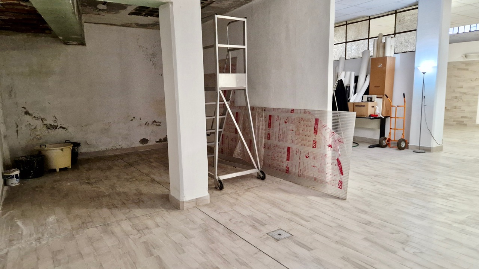 Via Cuneo 53, Torino, ,1 BagnoBagno,Laboratorio,Vendita,Via Cuneo 53,1346