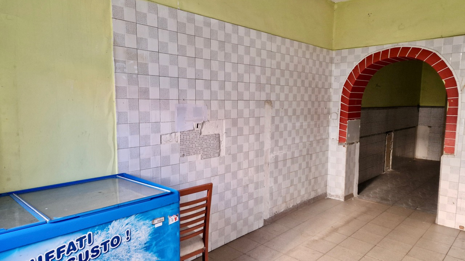 Corso Giulio Cesare 125/A, 2 Stanze Stanze,Negozio,Affitto,Corso Giulio Cesare 125/A,1358