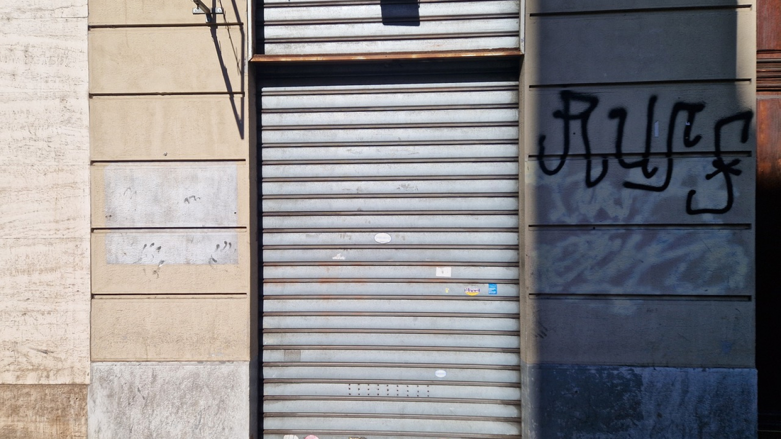 Corso Giulio Cesare 125/A, 2 Stanze Stanze,Negozio,Affitto,Corso Giulio Cesare 125/A,1358