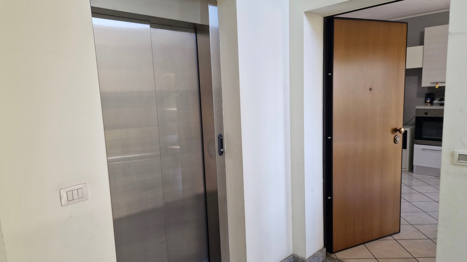 Via Gressoney 32, Torino, 10155, 2 Stanze da Letto Stanze da Letto, 3 Stanze Stanze,1 BagnoBagno,Appartamento,Affitto,Via Gressoney 32,1375