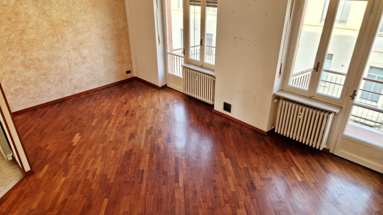 Via Crescentino 28, Torino, 1 Camera da Letto Stanze da Letto, 4 Stanze Stanze,1 BagnoBagno,Appartamento,Vendita,Via Crescentino 28,839246