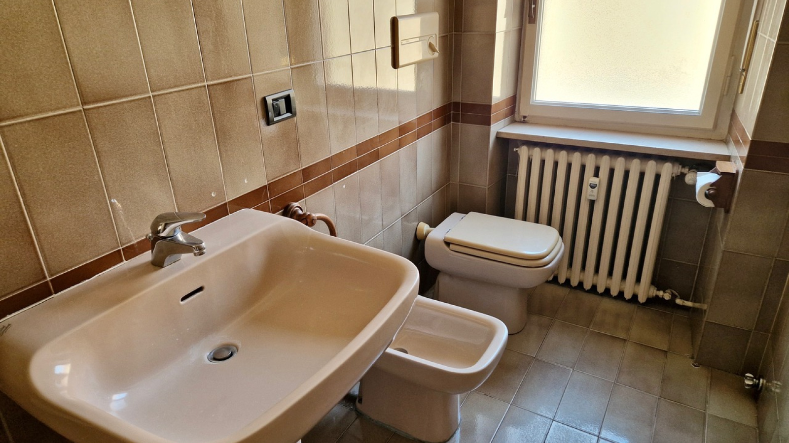 Via Crescentino 28, Torino, 1 Camera da Letto Stanze da Letto, 4 Stanze Stanze,1 BagnoBagno,Appartamento,Vendita,Via Crescentino 28,839246